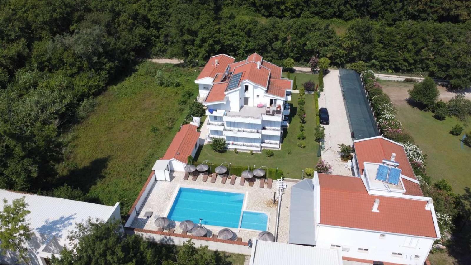 Residence Leora Ulcinj Exterior photo